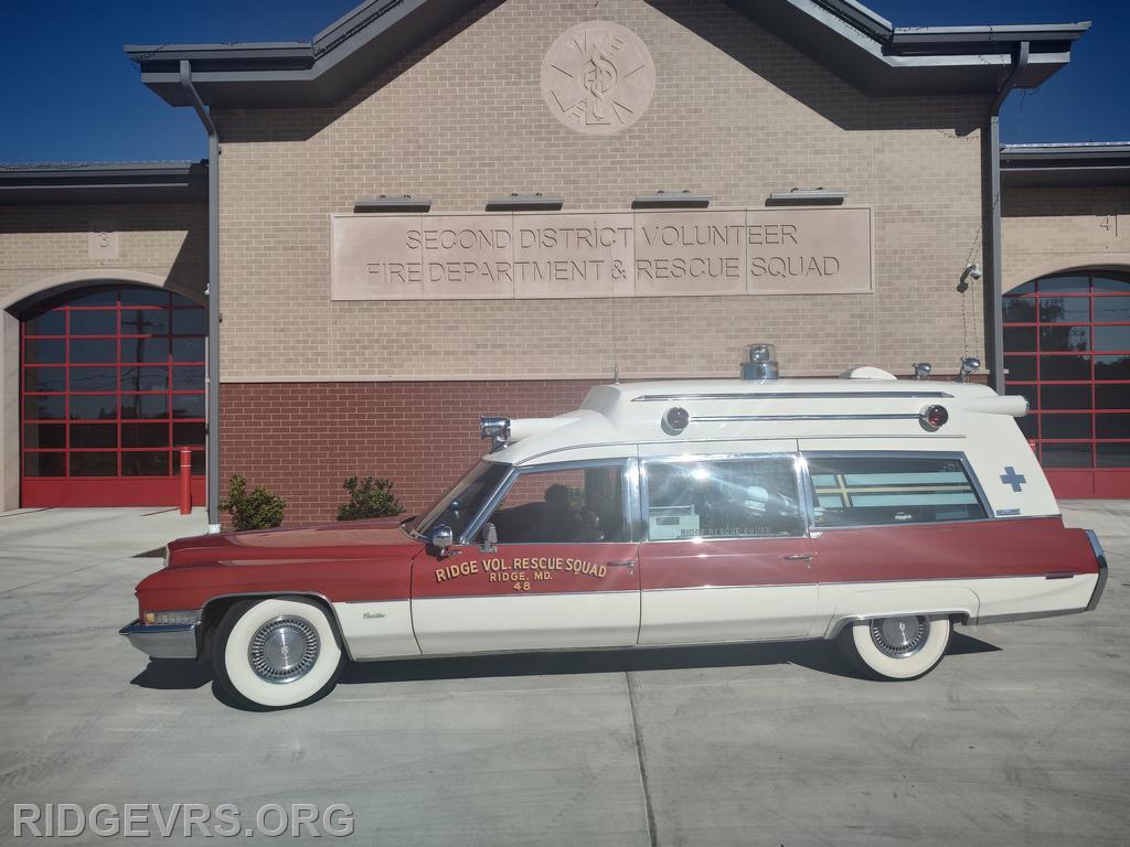 Retrofest 2023 - 1972 Cadillac Miller-Meteor Ambulance #48 (Retired). Stopped off at Valley Lee's Fire Station.